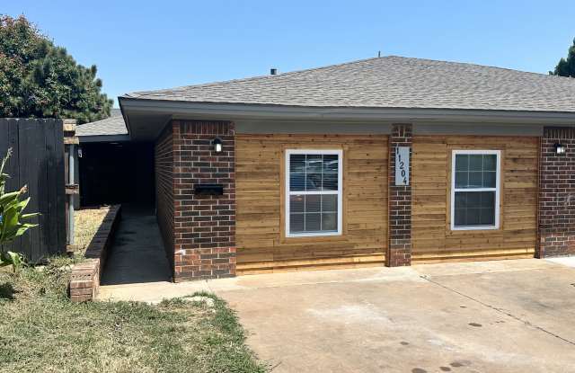11204 North Stratford Drive photos photos