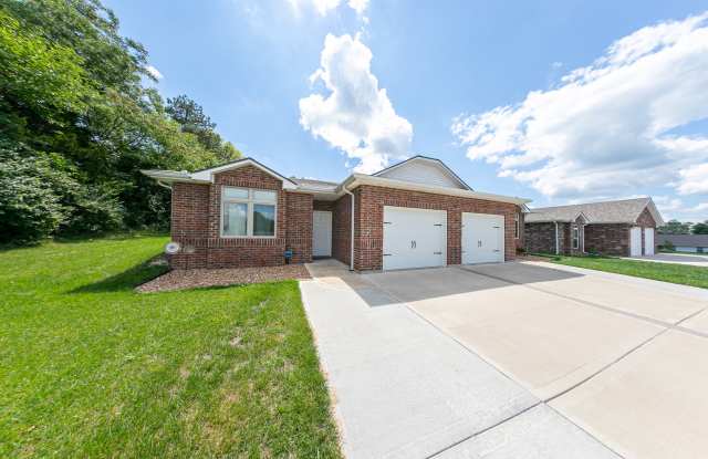 603 Springridge Unit B Gallery 2