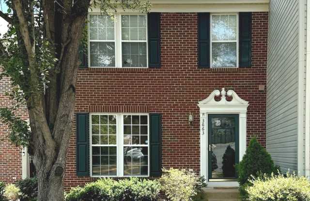 3663 LA HARVE PLACE - 3663 La Harve Place, Lake Ridge, VA 22192
