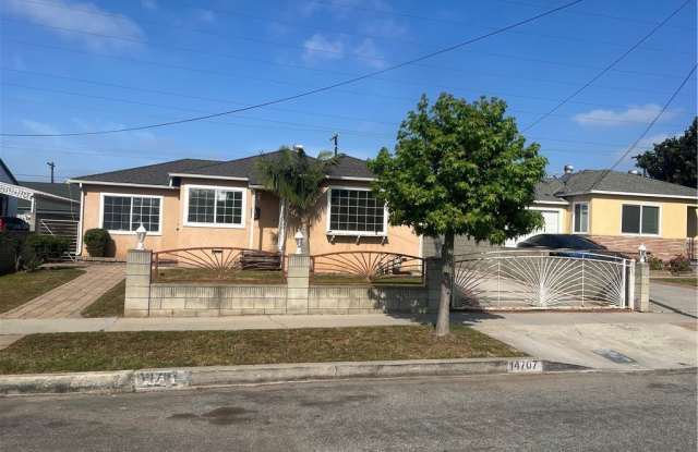 14707 S Denver photos photos