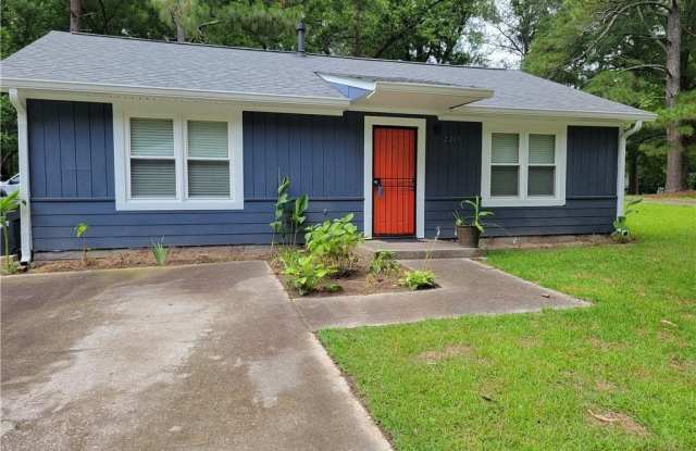 2233 Dodson Drive - 2233 Dodson Drive, East Point, GA 30344