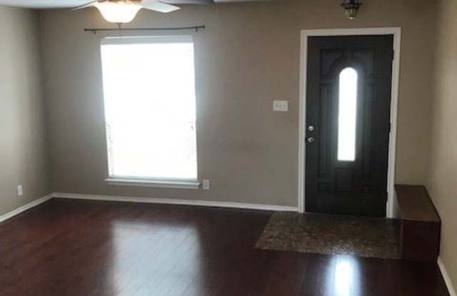 3319 Falcon Grove Gallery 4