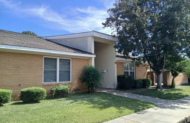 102 Westcliff Center unit: D photos photos