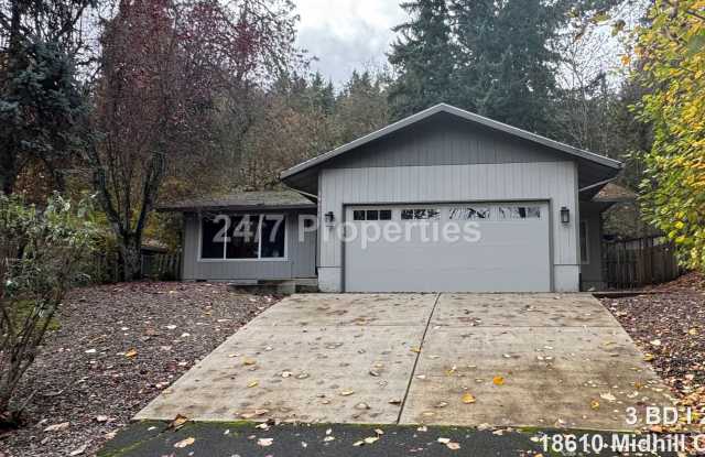 Spacious, Open-Concept 3 Bedroom West Linn Home - 18610 Midhill Circle, West Linn, OR 97068