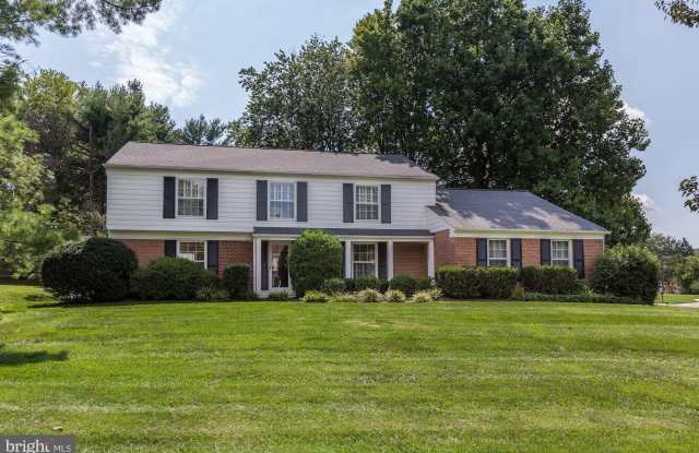 8804 FALLS CHAPEL WAY photos photos