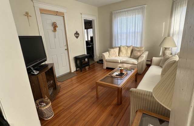 220 Elliott Avenue - 220 Elliott Avenue, Waterbury, CT 06705