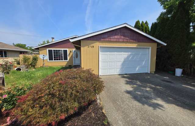 SE Hillsboro 3 Bedroom Home in Cul-De-Sac Available photos photos