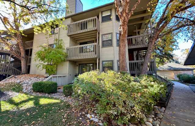 Contemporary 2 Bedroom Condo in the Heart of SE Boise | W,S,T Cable Included!! photos photos Contemporary 2 Bedroom Condo in the Heart of SE Boise | W,S,T Cable Included!! photos photos