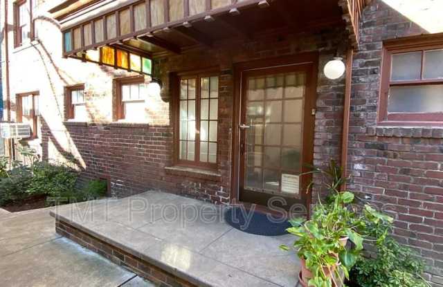 1019 H Street - 1019 H Street, Sacramento, CA 95814