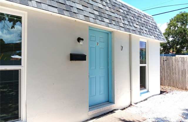 885 BELTREES Street Gallery 1