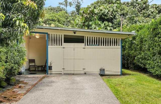 Furnished 3-Bedroom, 2-Bath Home in Hawaiian Beaches | Pets Welcome | $2,200/Month Gallery 3