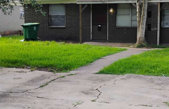 Riverbrook Apartments Gallery 4