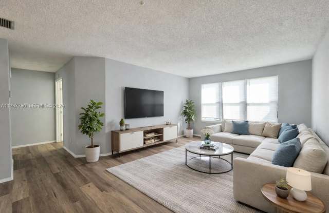 2303 N Congress Ave photos photos 2303 N Congress Ave photos photos