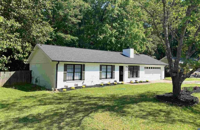 407 Deergrass Trl - 407 Deergrass Trail, Peachtree City, GA 30269