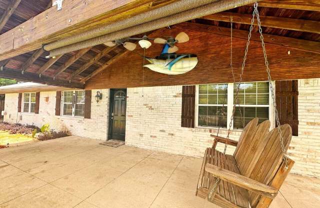 112 Woodlawn Drive photos photos