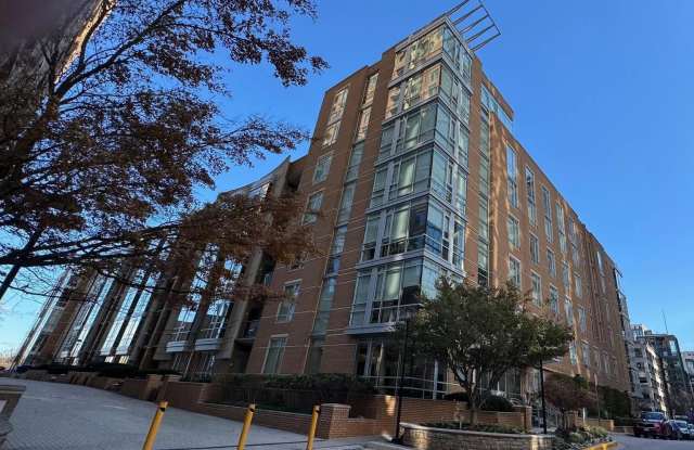12025 NEW DOMINION PARKWAY - 12025 New Dominion Parkway, Reston, VA 20190