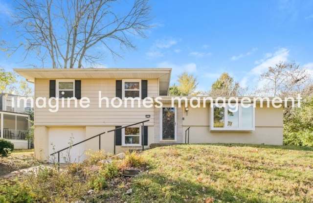 101 Thorncliff Lane photos photos