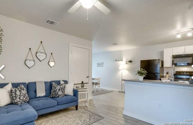 6423 melissa ann unit: 2104 photos photos