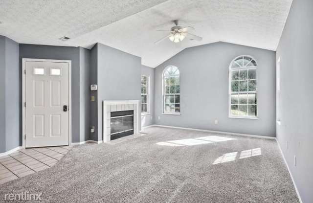 301 Villa Oaks Ln Gallery 4