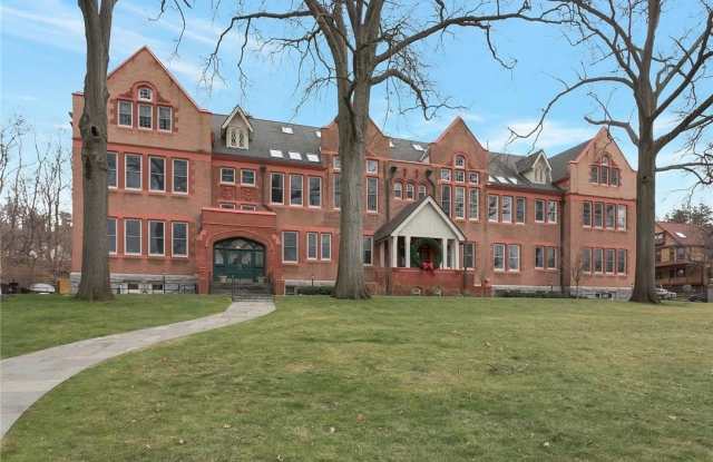 18 N Broadway - 18 North Broadway, Tarrytown, NY 10591 18 N Broadway - 18 North Broadway, Tarrytown, NY 10591