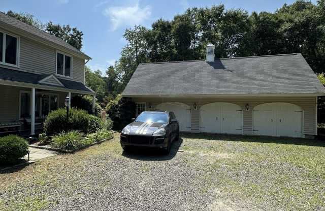 11 Orchard Hill Road photos photos