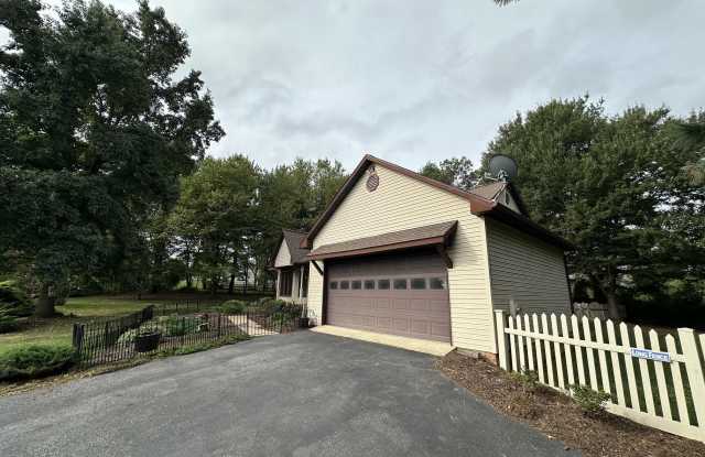 91 HICKORYWOOD COURT Gallery 3