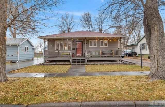 Beautifully Updated 2-Bedroom Home with Fenced Yard & Spacious Basement photos photos