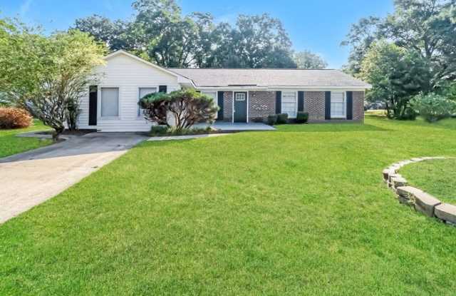 207 Osmond Drive - 207 Osmond Drive, Taylors, SC 29687 207 Osmond Drive - 207 Osmond Drive, Taylors, SC 29687