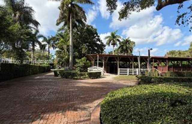 5877 SW 123rd Ave # Main MIAMI, FL 33183 photos photos