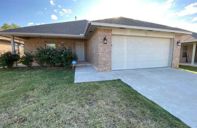 Great 3 Bed 2 Bath Home in CARL ALBERT SCHOOL DISTRICT!! photos photos