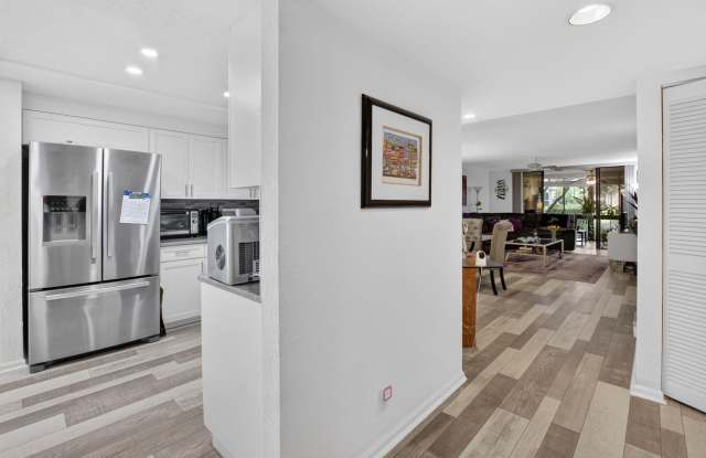 7254 Clunie Place Gallery 4