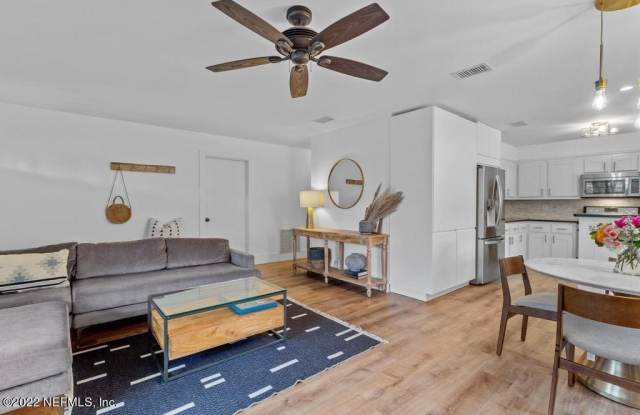 635 10TH Place S - 635 10th Place South, Jacksonville Beach, FL 32250
