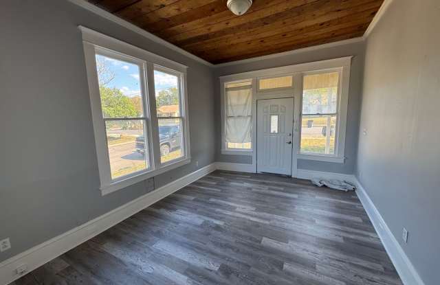 One Bedroom Corner Lot Gallery 3