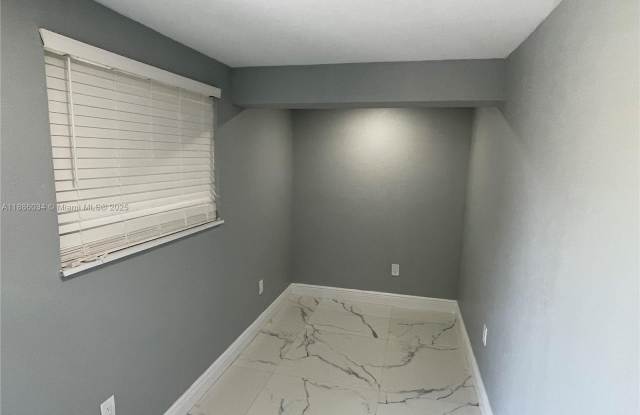 1221 NE 210th Ter photos photos 1221 NE 210th Ter photos photos