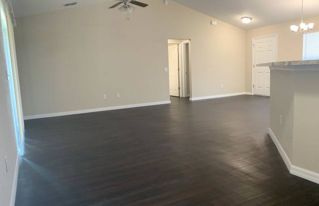 81 Pine Trace Gallery 4