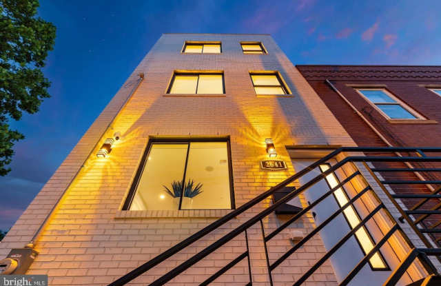 2641 MARTHA Street Gallery 2
