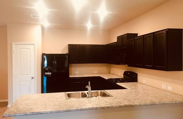 8435 Terlingua Cove Gallery 3