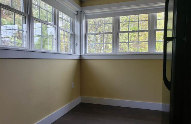 482 Essex St. - 3 Gallery 2