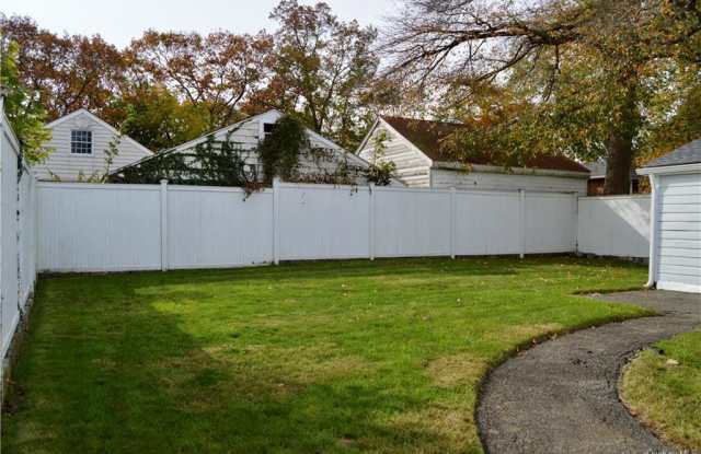13 Bulkley Manor Gallery 4