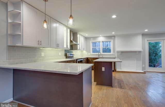16 SPINDRIFT Way Gallery 3