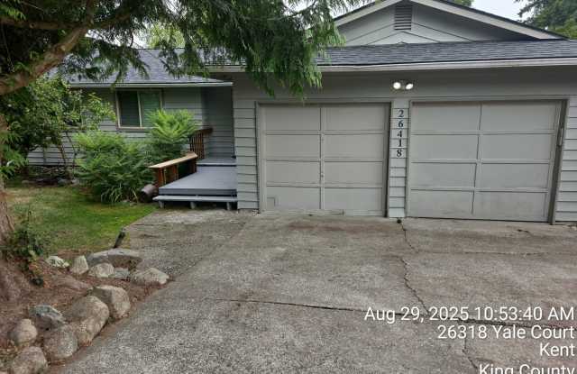 West hill Kent Daylight Rambler home - 5 bedrooms and 3 bathrooms - Available Sept 15th or sooner! photos photos