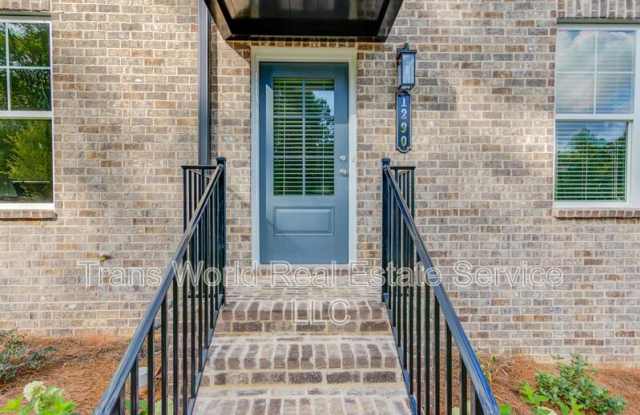 1290 Ainsworth Alley - 1 Gallery 4