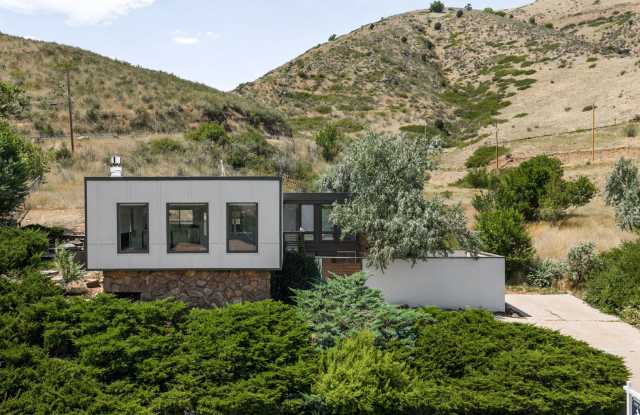 LUX 3BD, 3BA Foothills Home Only 5 Minutes from Downtown Golden - 2020 Mount Zion Drive, Golden, CO 80401
