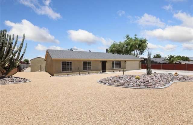 17970 Pitache Street photos photos
