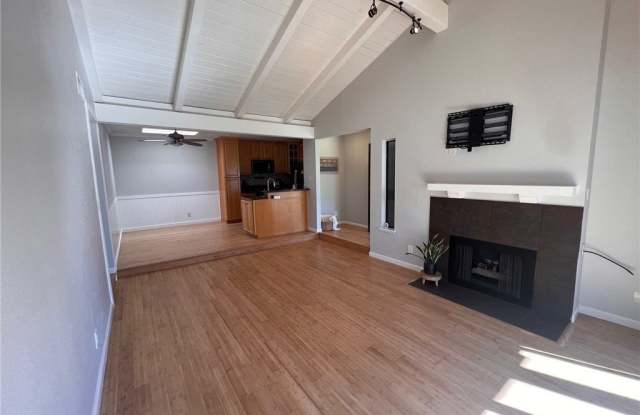21372 Brookhurst Street photos photos