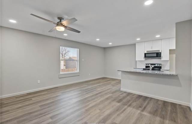 1504 Alpine Gallery 2