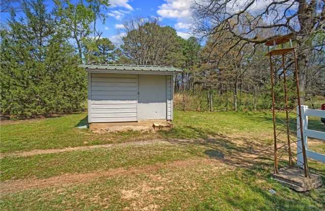 10372 Gum Springs Road Gallery 3
