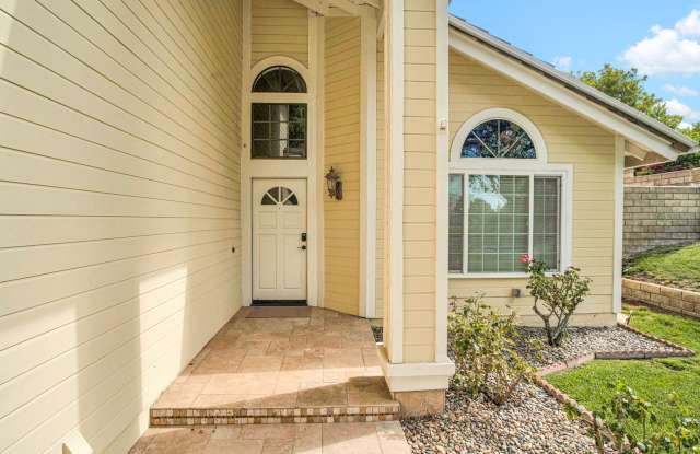 Exceptionally Remodeled Home Gallery 3