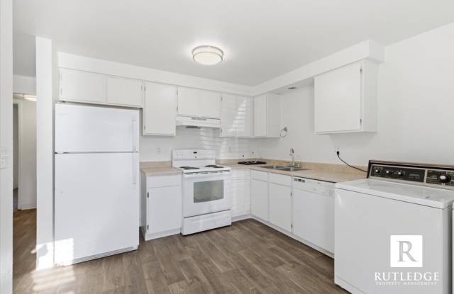 310 Independence Circle photos photos