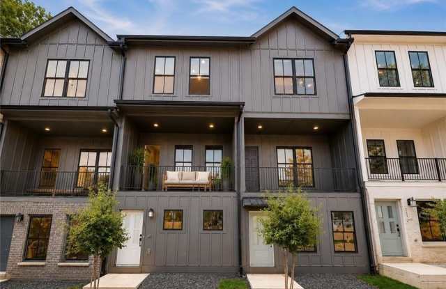 162 CHESTNUT Circle Gallery 4